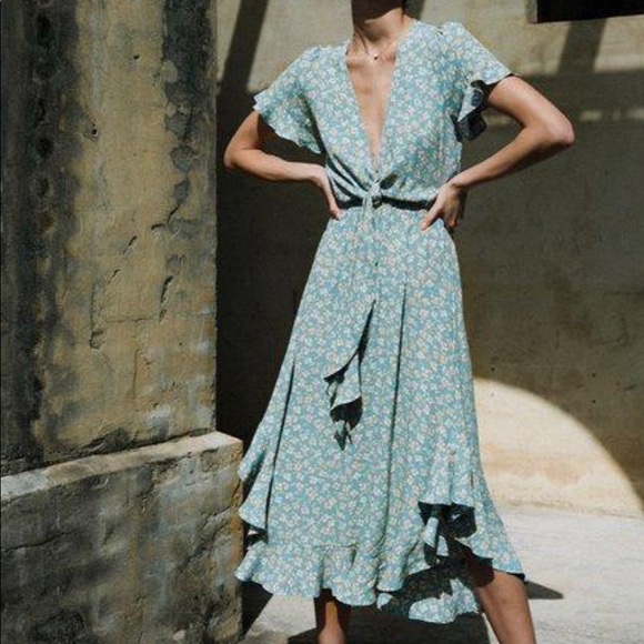 Kivari Nell Tie Front Midi Dress - Picture 1 of 4